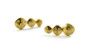 earrings / gold hammered 22k  graduated discs   diamonds